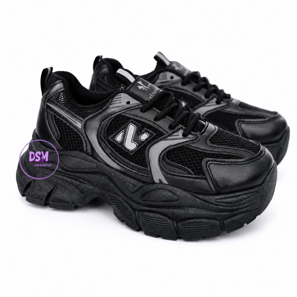 ZAPATILLA DEPORTIVA NEGRA