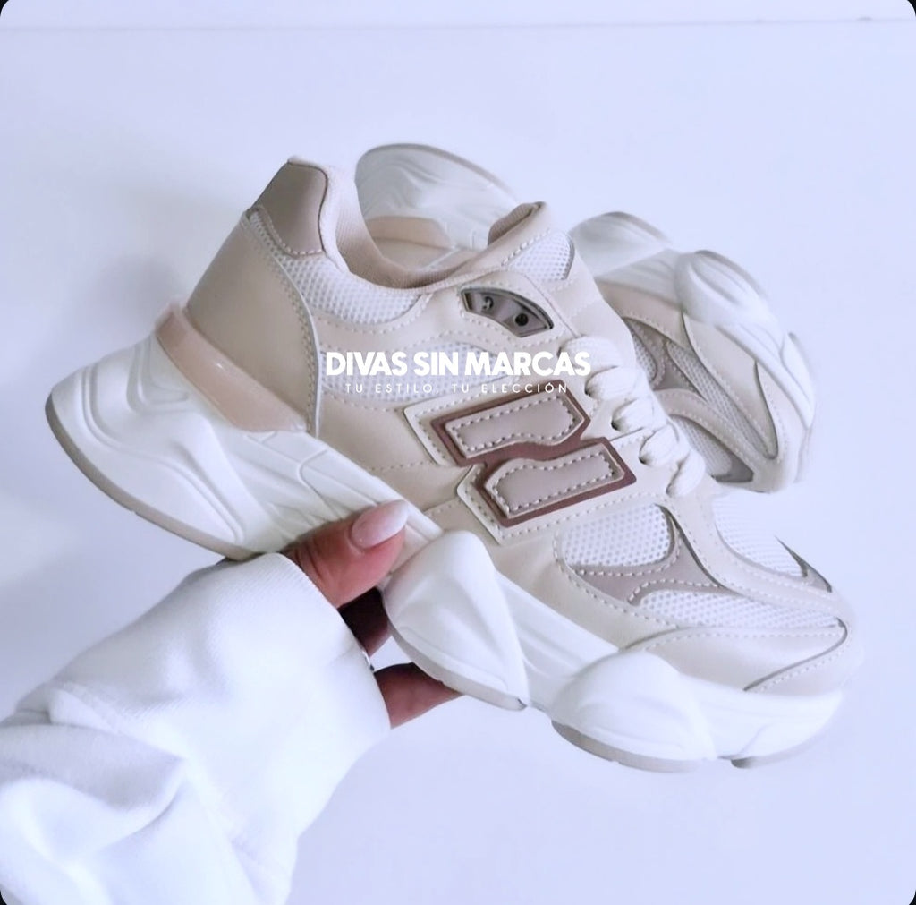 ZAPATILLA DEPORTIVA BEIGE