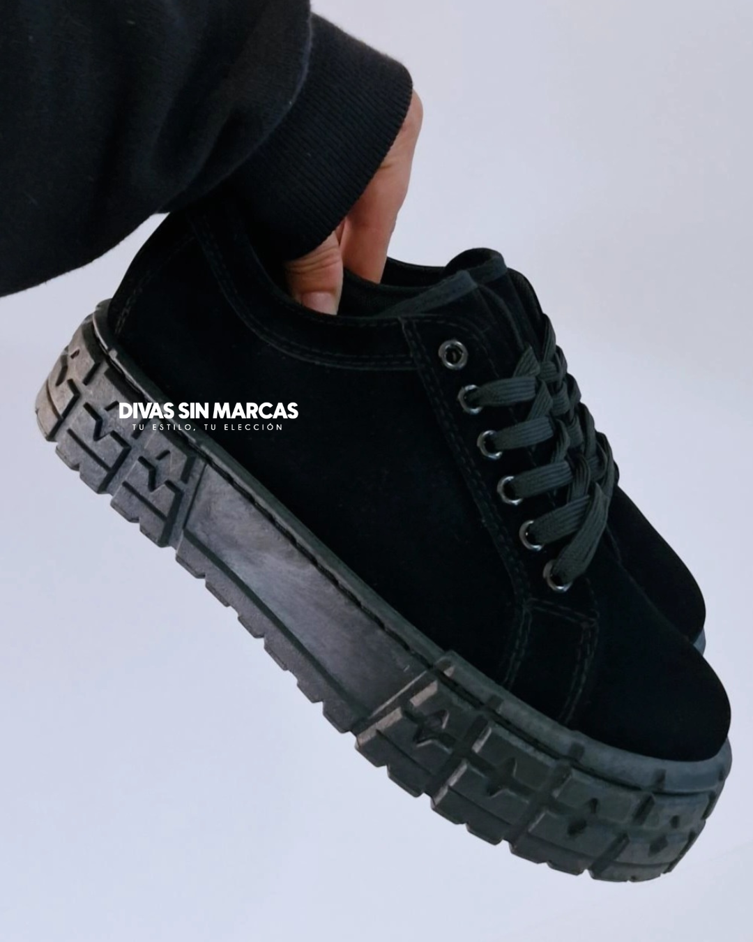ZAPATILLA GAMUZA BLACK