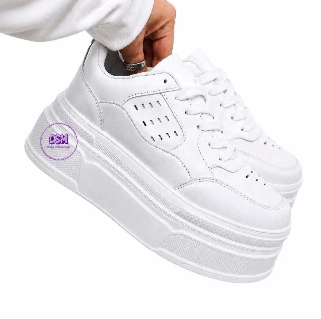 ZAPATILLA PLATAFORMA BLANCA LIVIANA