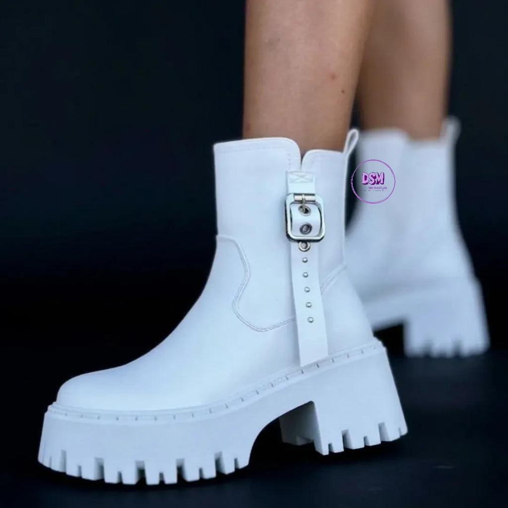 BOTIN BLANCO MODA