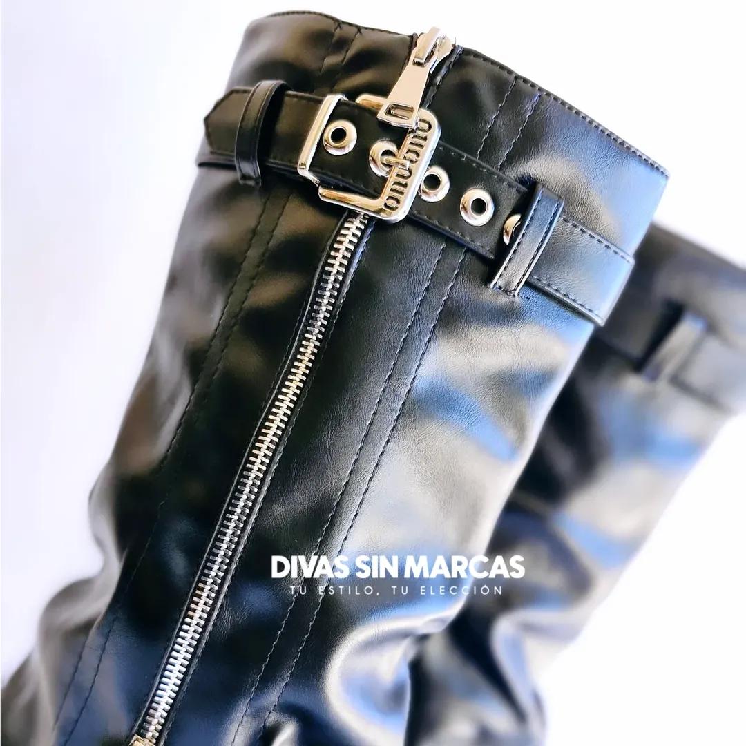BOTA POLAINA LARGA MODA