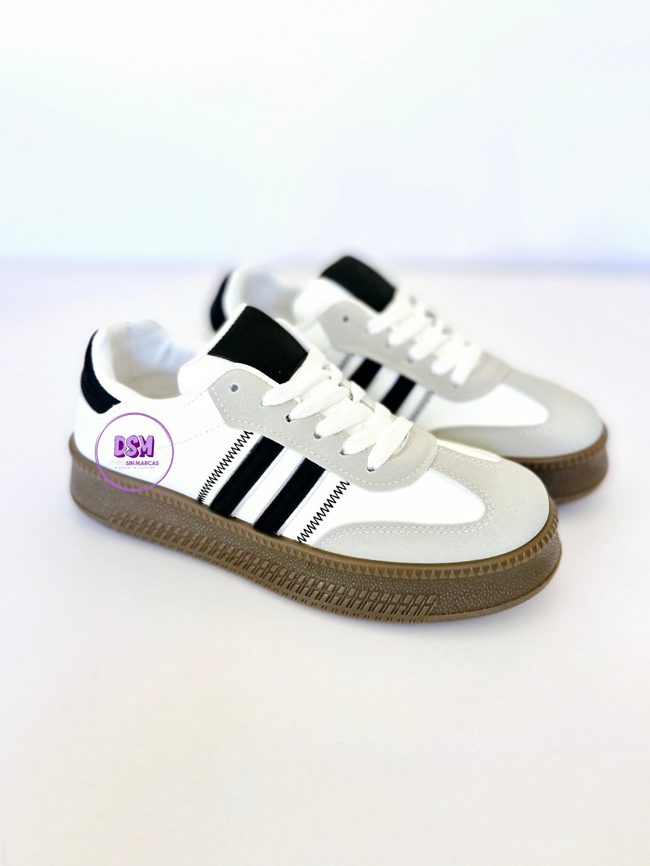 ZAPATILLA URBANA RETRO BLANCA