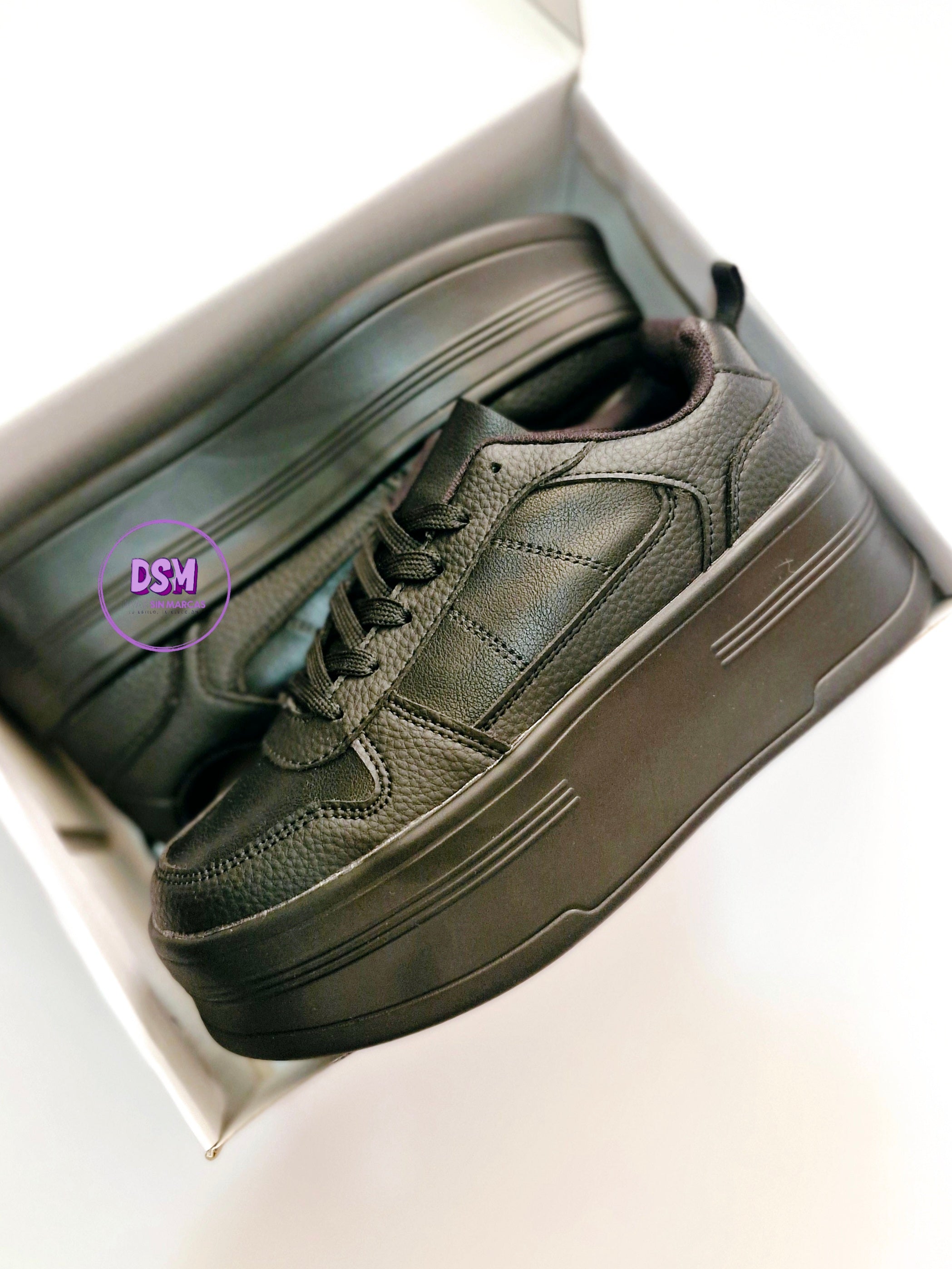 ZAPATILLA NEGRA PLATAFORMA