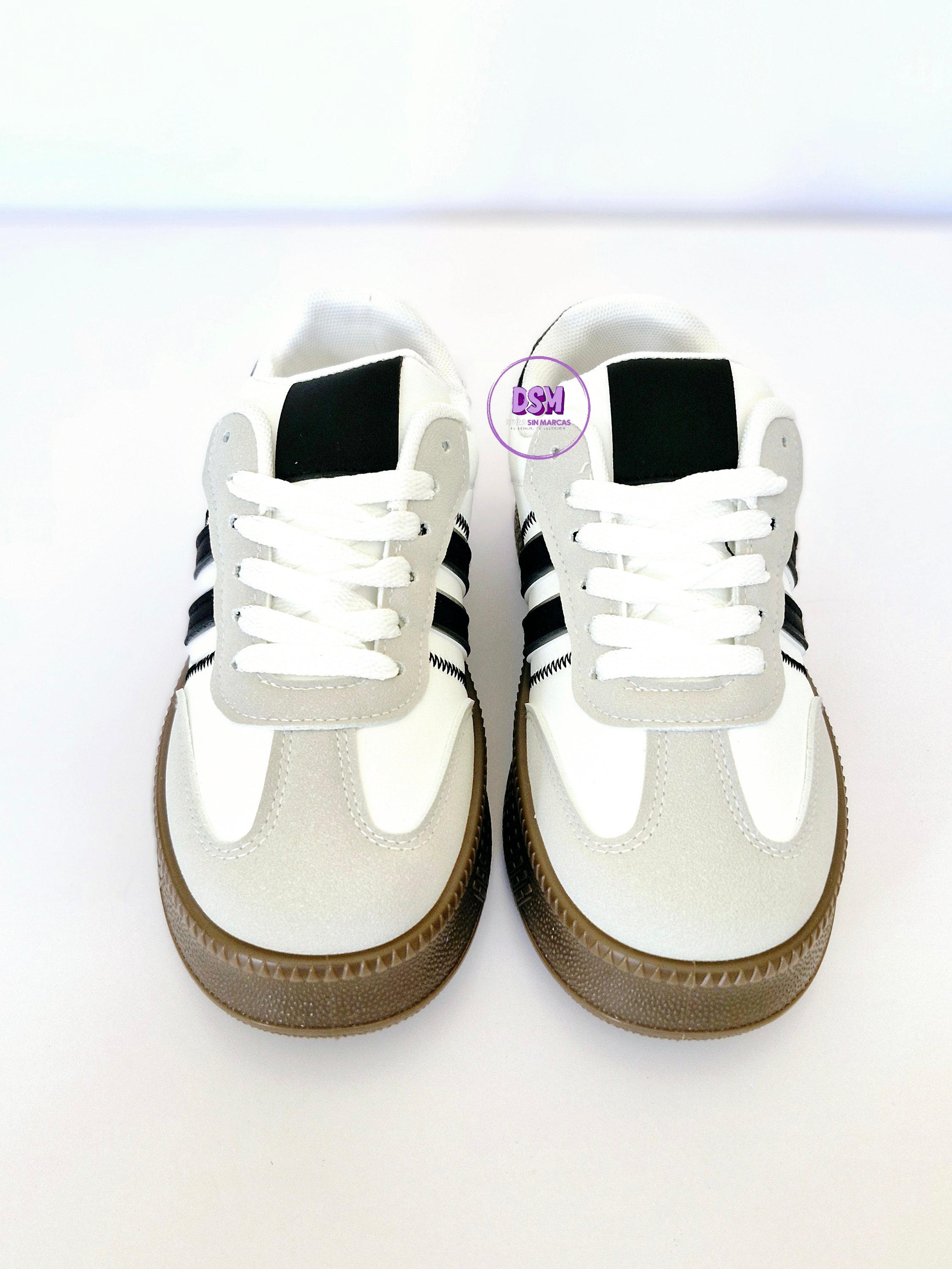 ZAPATILLA URBANA RETRO BLANCA