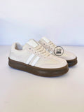 ZAPATILLA URBANA RETRO BEIGE
