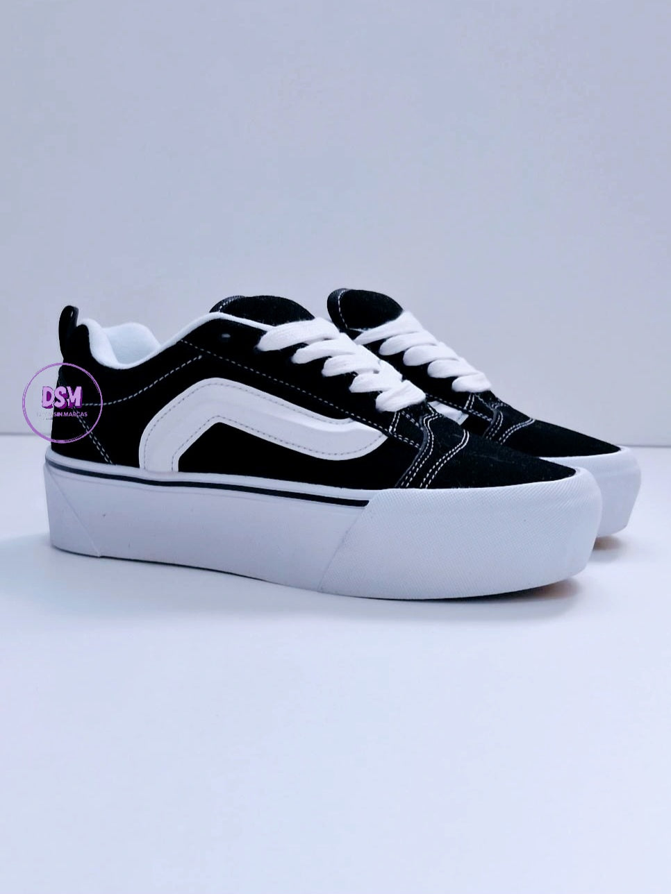 ZAPATILLA URBANA KNU NEGRO/BLANCO